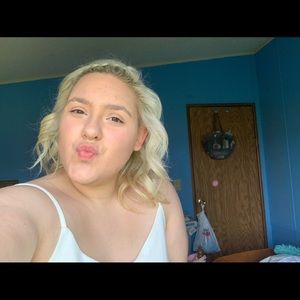 Meet your Posher, Kaitlyn